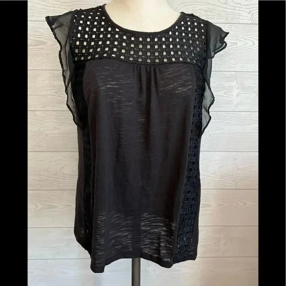 Lauren Conrad black top with flutter sleeves Size medium